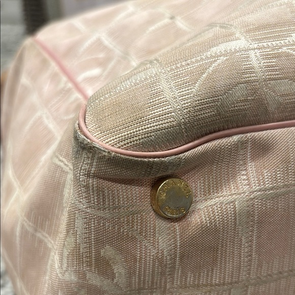 Chanel Pink Tote Bag - Picture 6 of 16